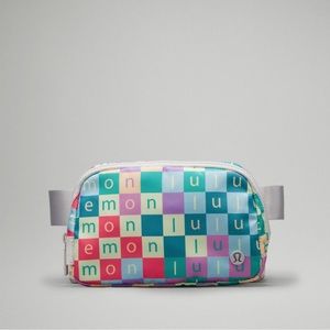 Lululemon Everywhere Belt Bag *1L, Checkered Moment Mini Multi:/Vapor- NWT
